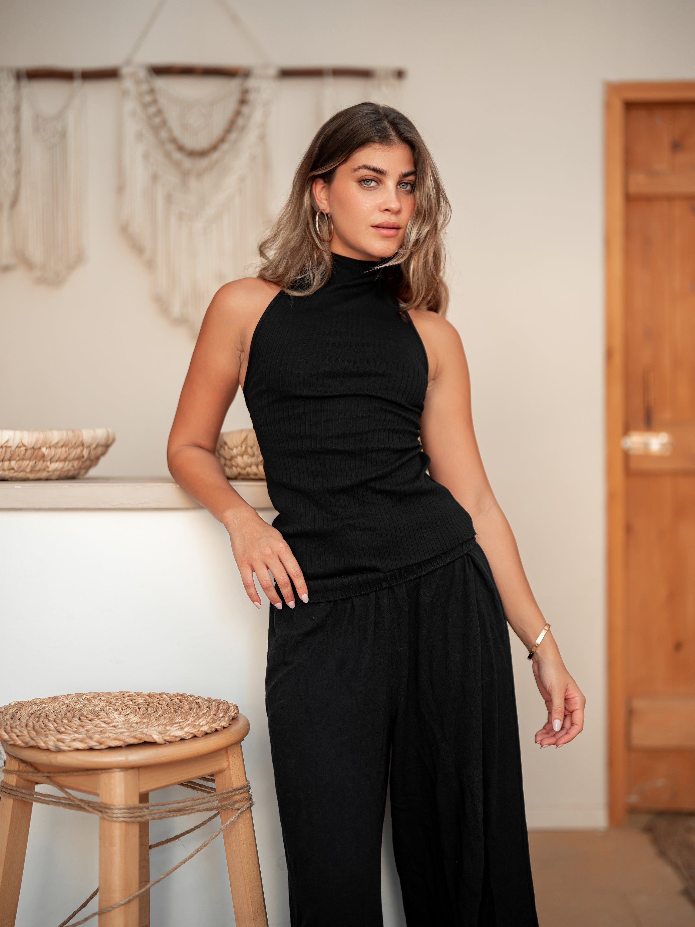Sleek Neck Top