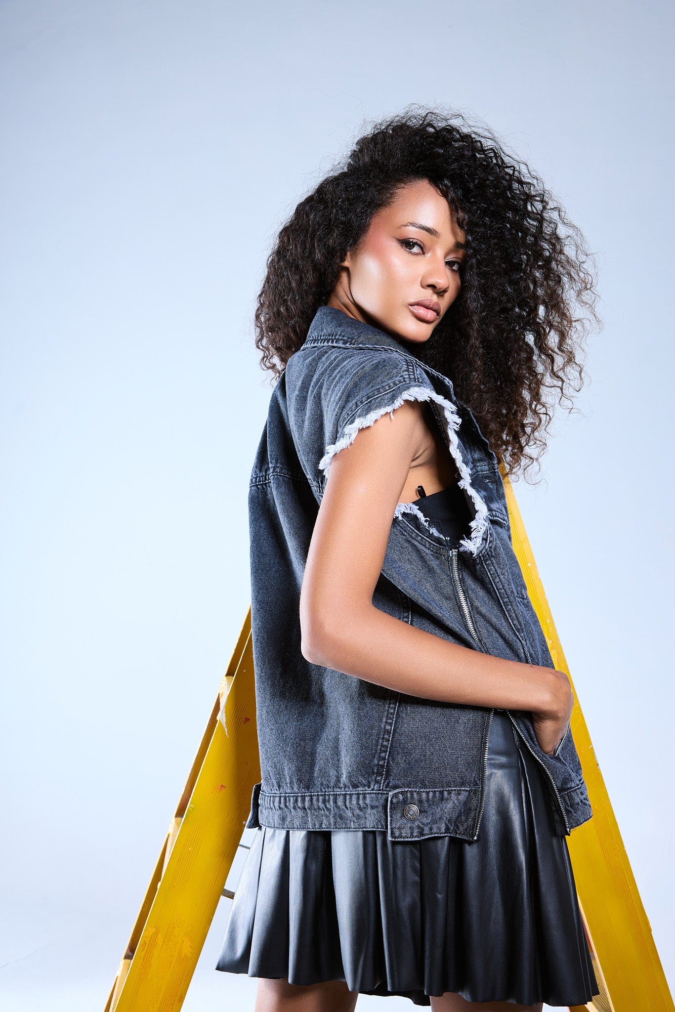 Cozy Denim Vest - Grey