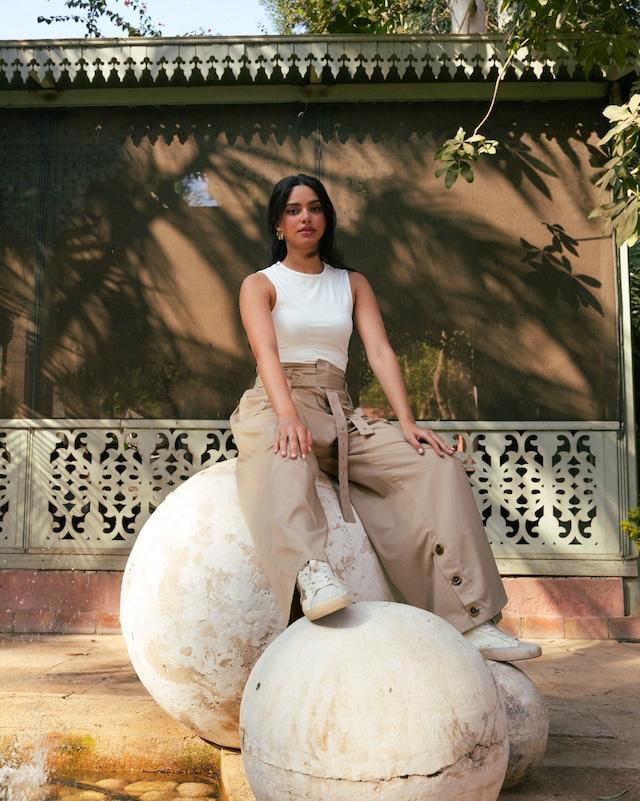 Wide-leg Belt Trousers - Beige