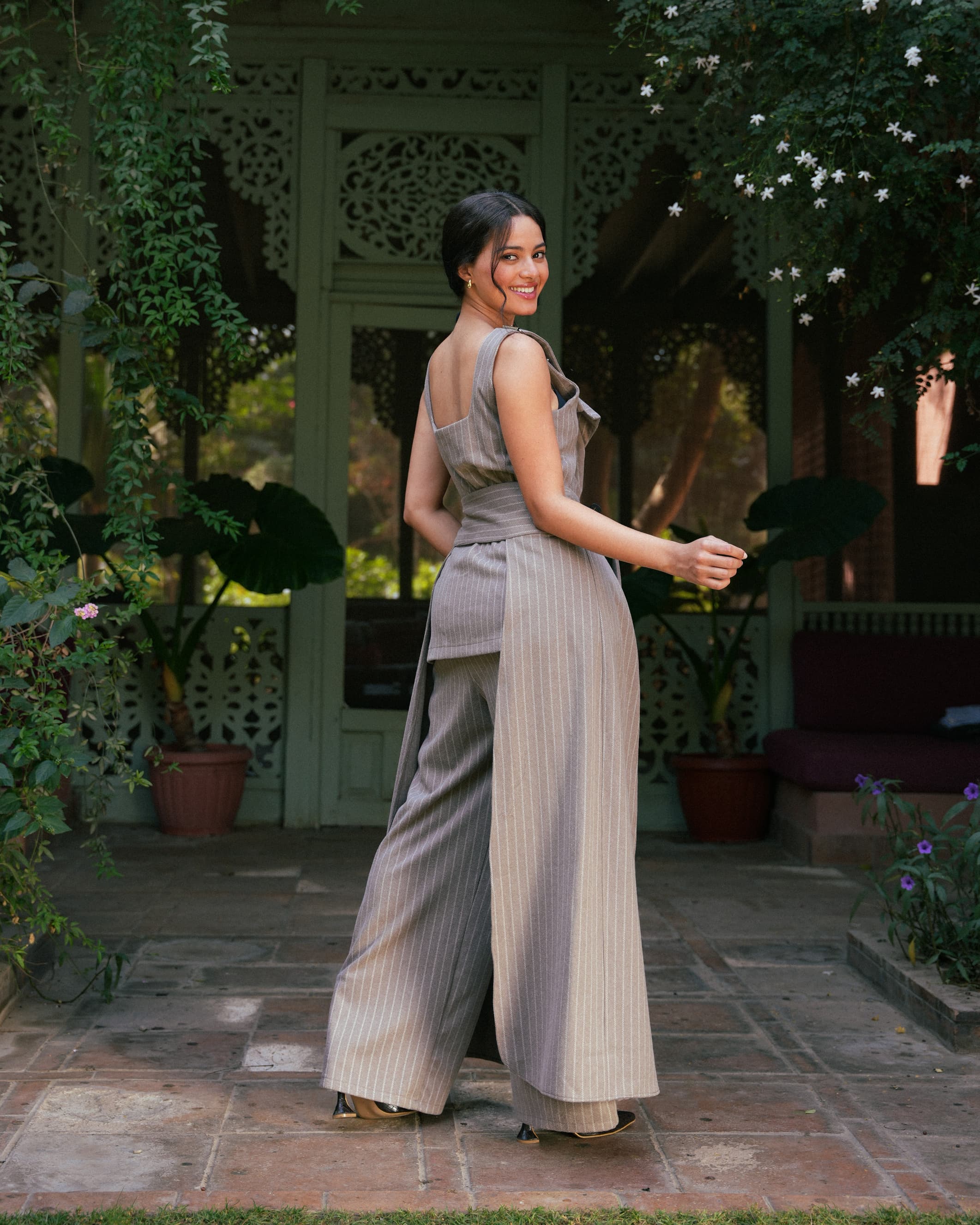 The Timeless Edge Set