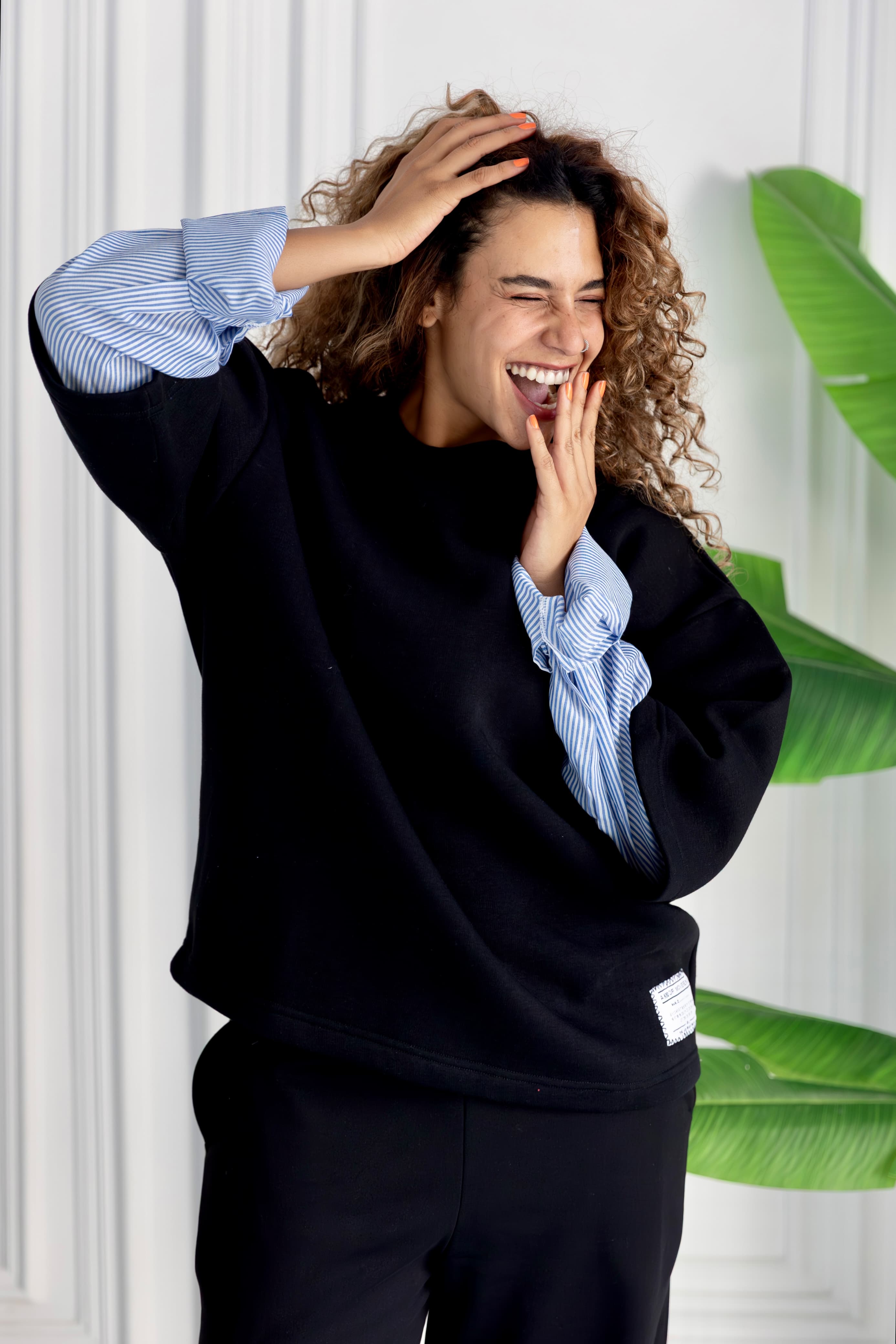 THE SCHOOL GIRL SWEATER V.1